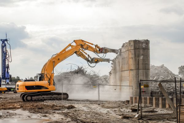 Silo Demolition in New Orleans
